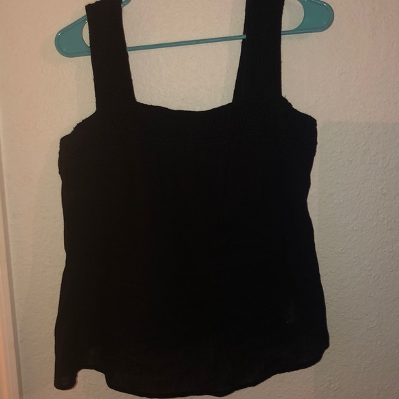 Old navy tank - Picture 1 of 4